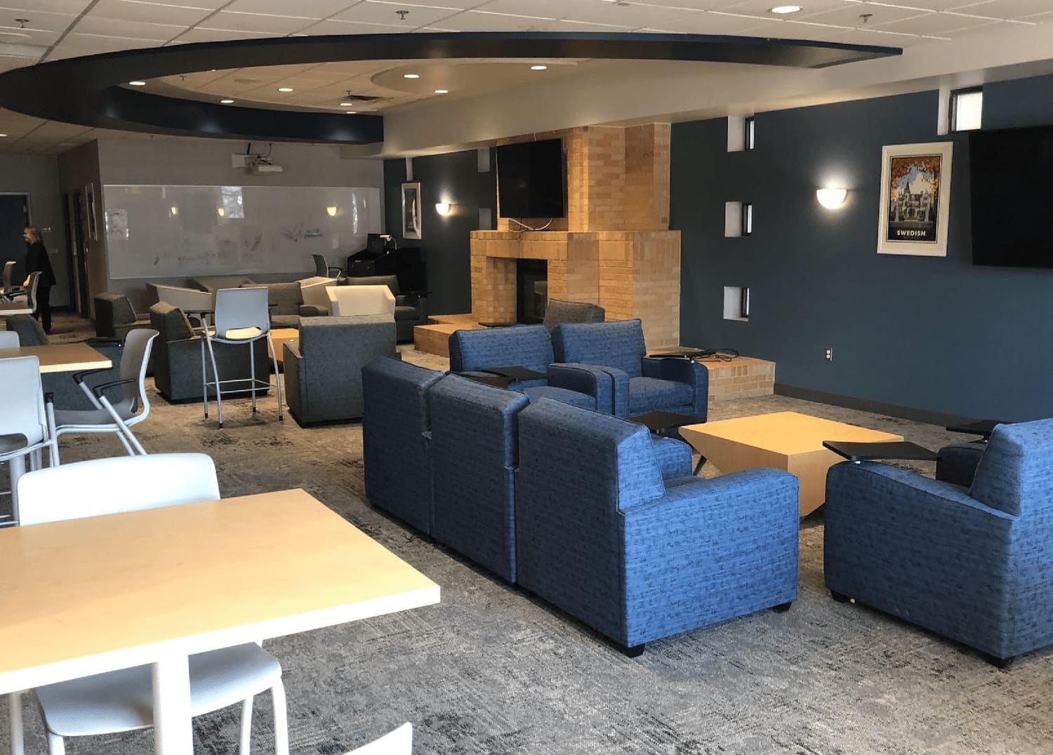 YES! guests will be staying in Phillipps Hall and will have access to this Commons area in the evenings.